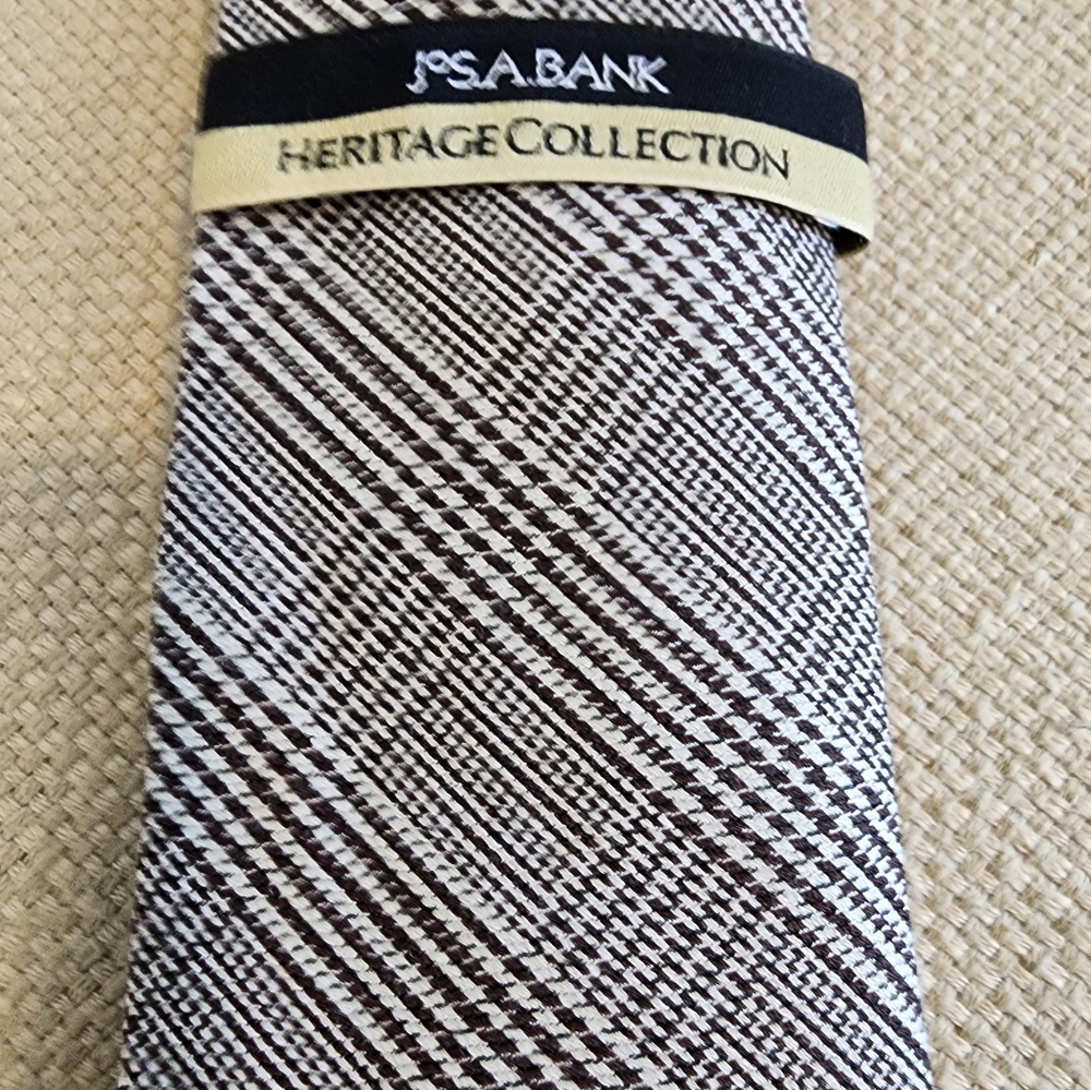New Jos A Bank Heritage Collection Brown plaid tie